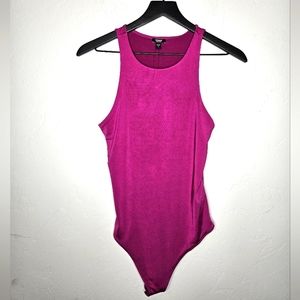 Express Body Contour‎ High Neck Bodysuit in Dark Pink Size Small NWT